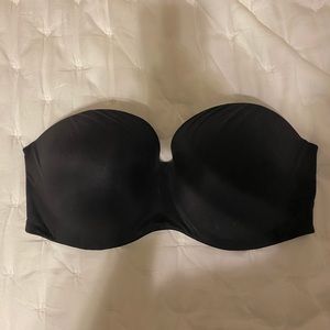 Victoria’s Secret Body Black Strapless Bra 38DDD